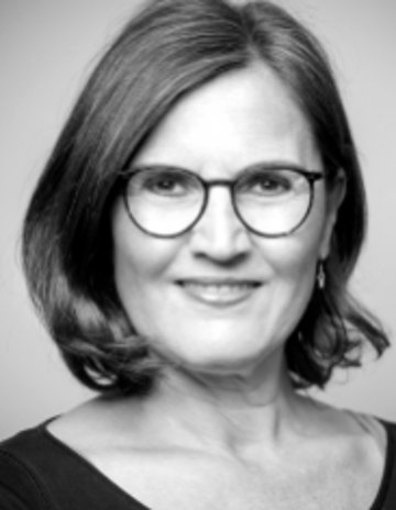 Pia A. Döll